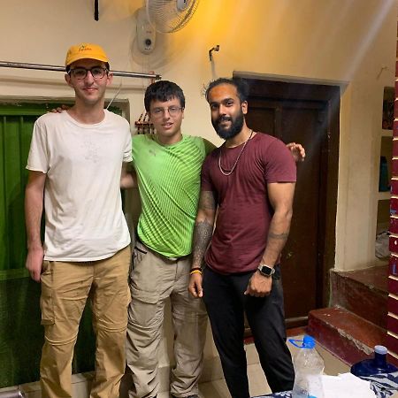Monalisa Hostel Waranasi Zewnętrze zdjęcie